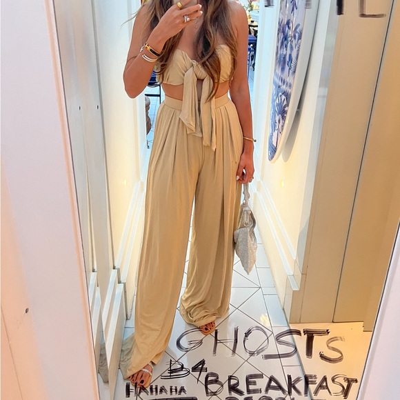 J luxe label Cream Two Piece Set - Size Small - Picture 1 of 1